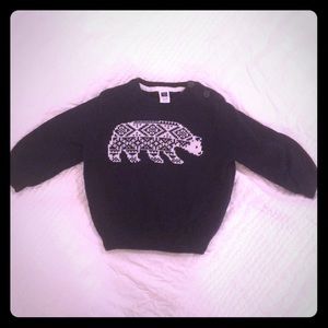 Precious NWOT bear holiday sweater.